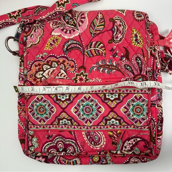 Vera Bradley Pink Paisley Cross Body Purse - Picture 4 of 11